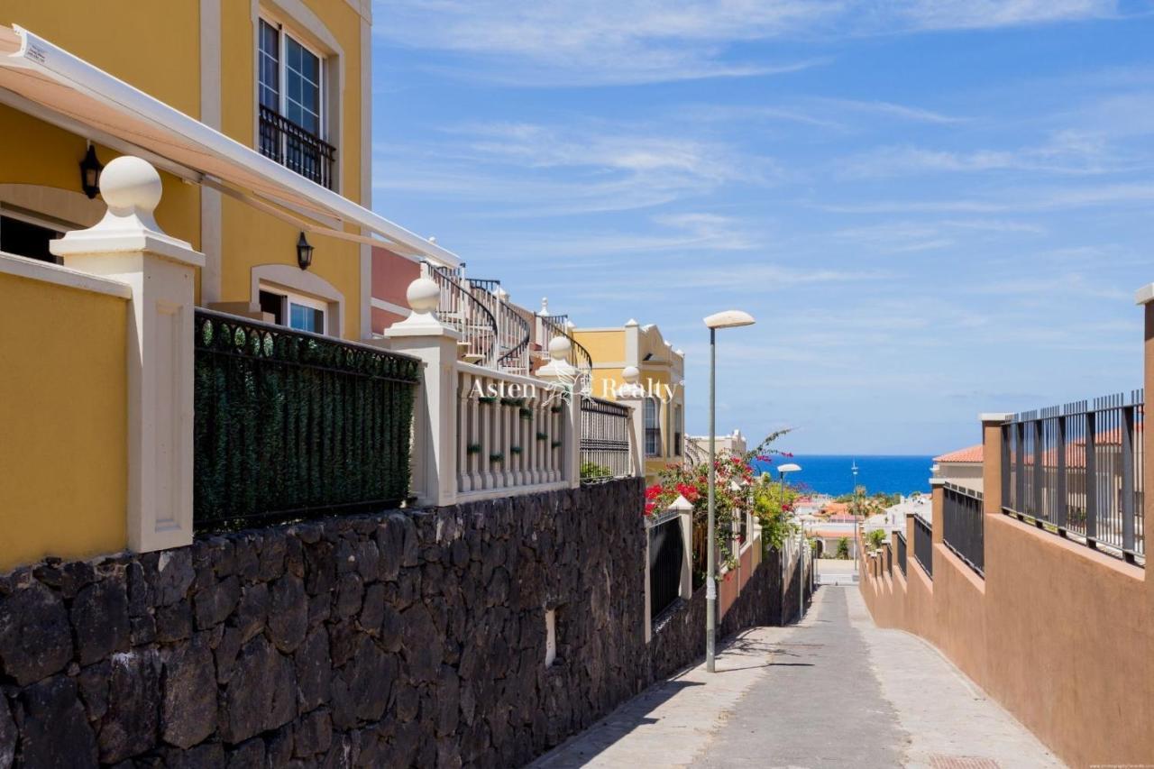 Paraiso Palm Mar Beautiful & Bright Renovated Apartment With Air Conditioning Eksteriør billede