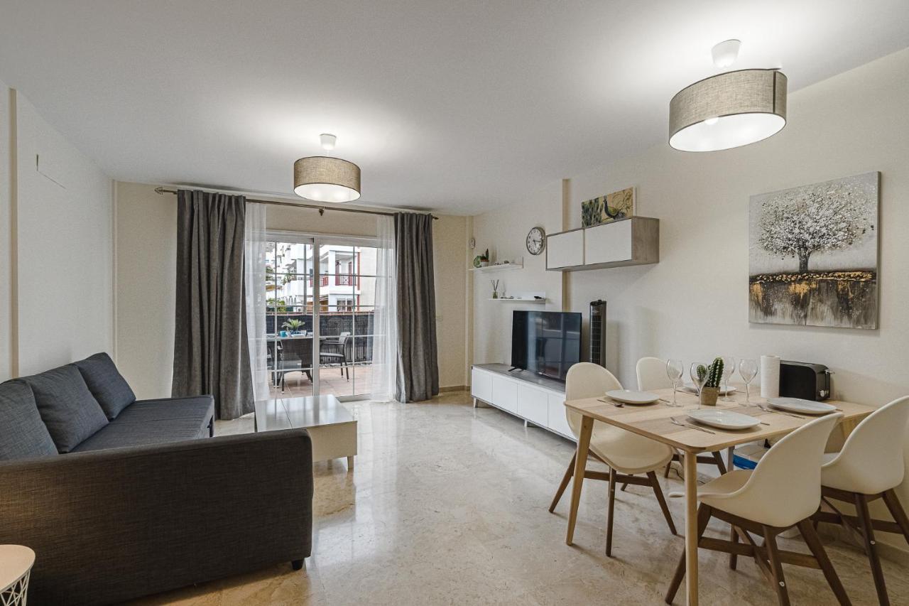 Paraiso Palm Mar Beautiful & Bright Renovated Apartment With Air Conditioning Eksteriør billede