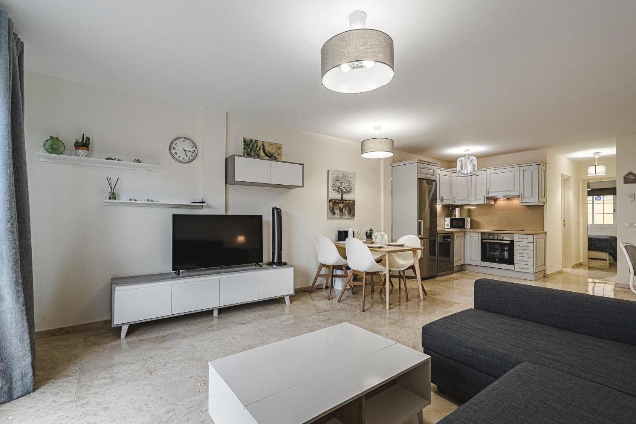 Paraiso Palm Mar Beautiful & Bright Renovated Apartment With Air Conditioning Eksteriør billede