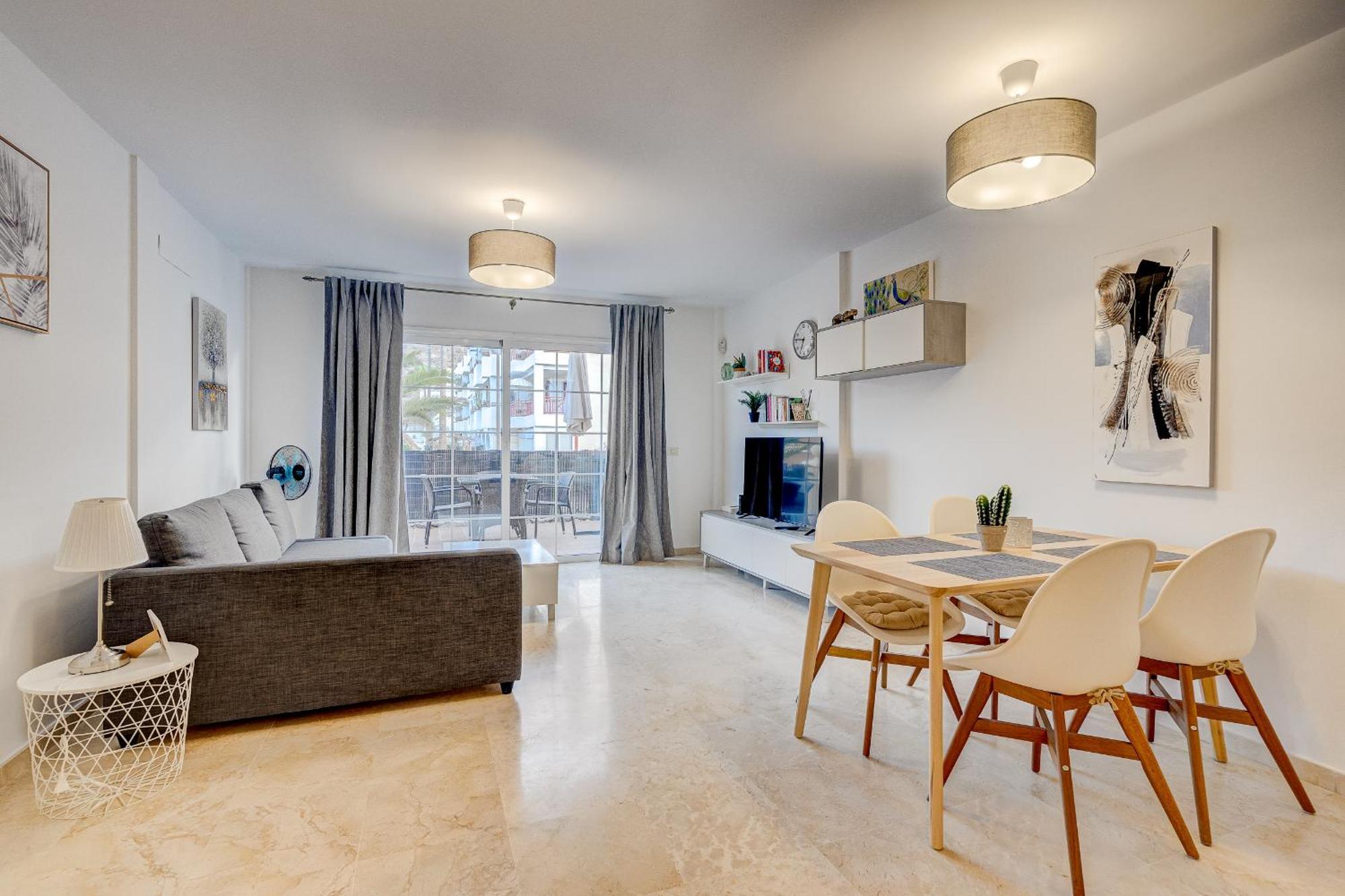 Paraiso Palm Mar Beautiful & Bright Renovated Apartment With Air Conditioning Eksteriør billede