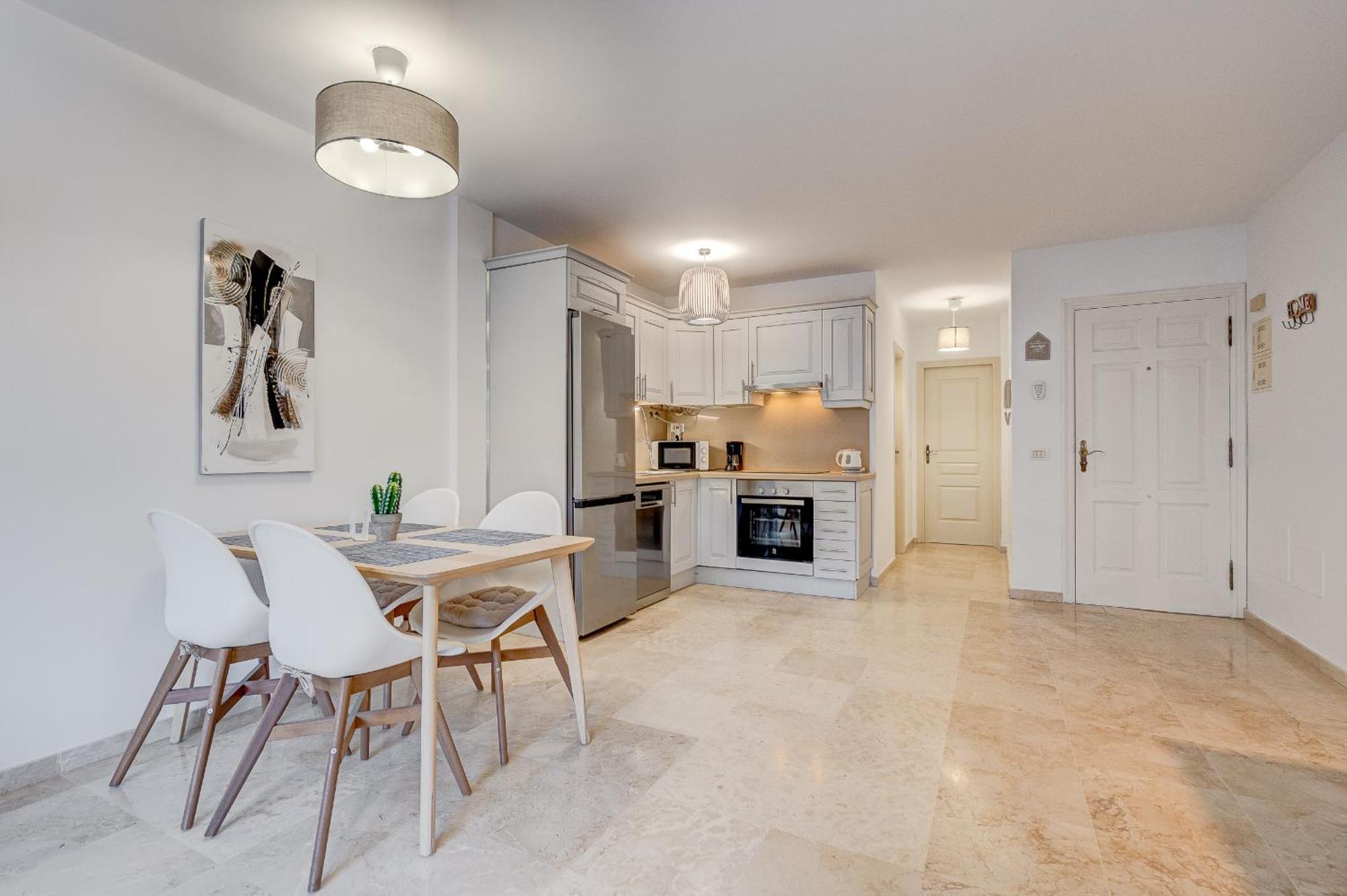 Paraiso Palm Mar Beautiful & Bright Renovated Apartment With Air Conditioning Eksteriør billede