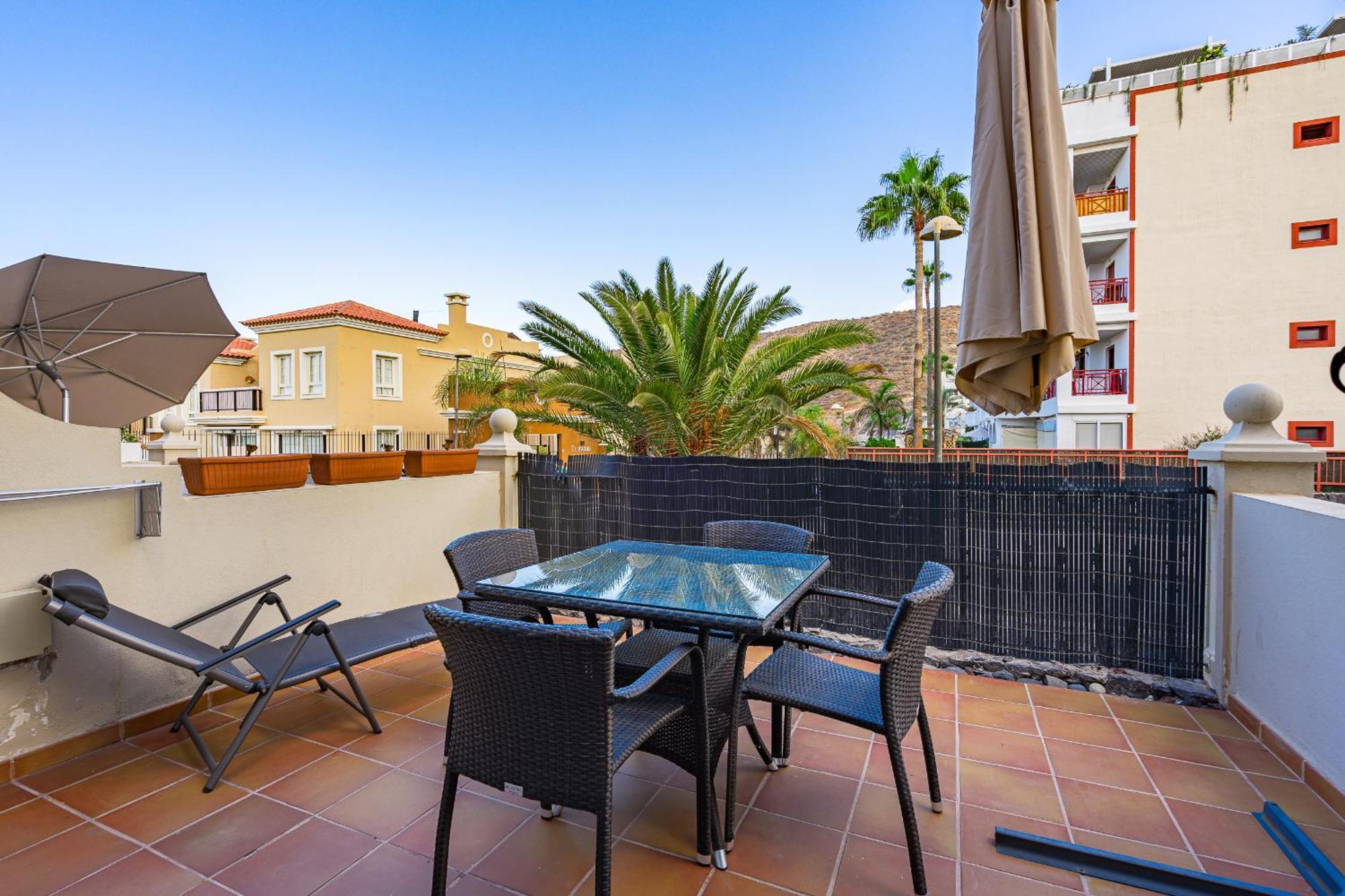 Paraiso Palm Mar Beautiful & Bright Renovated Apartment With Air Conditioning Eksteriør billede